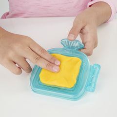 Play-Doh Kitchen Creations Cheesy Sandwich Playset