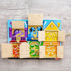 Melissa & Doug - Latches Board