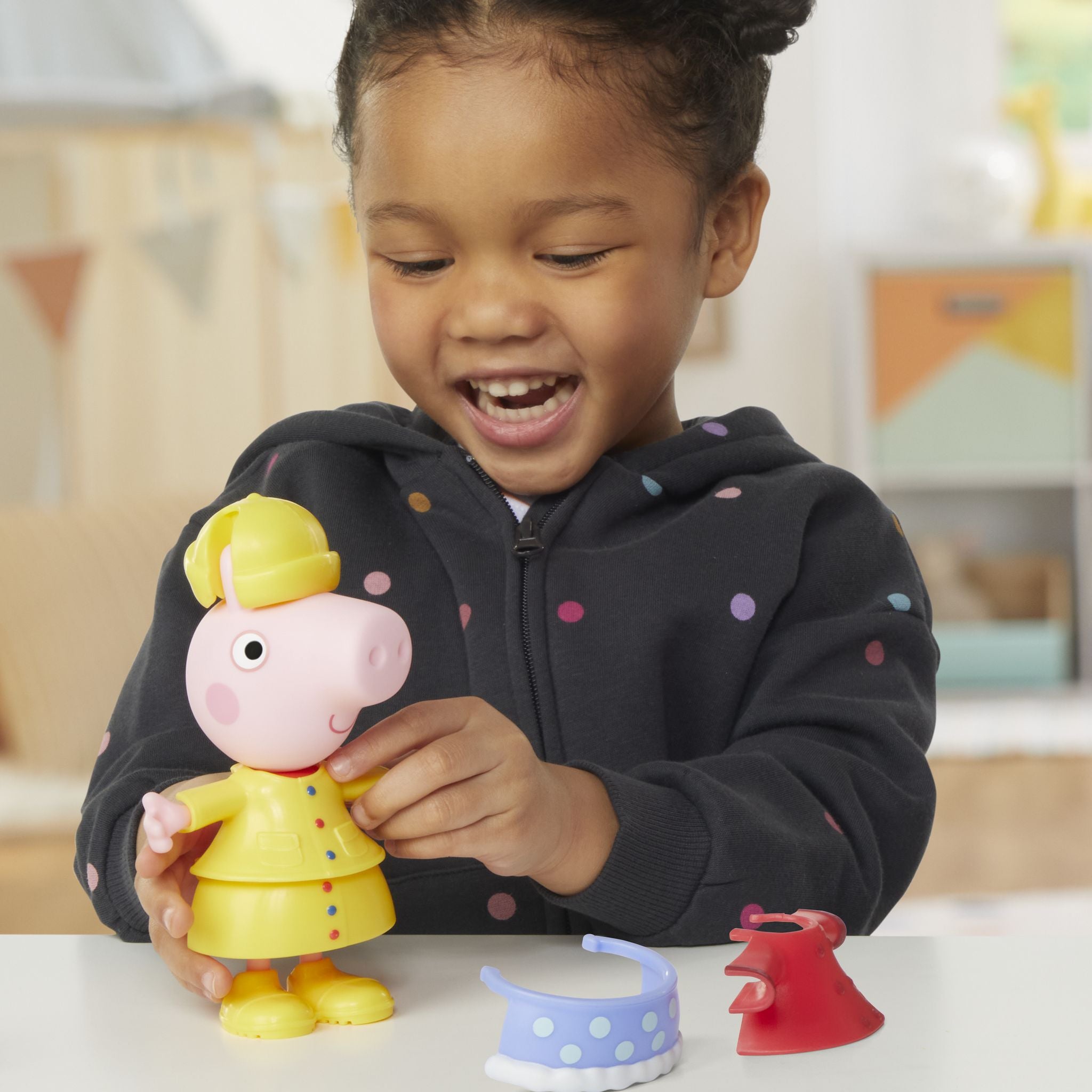 PEPPA PIG DRESS-UP FIGURE - PEPPA PIG – Toyworld Australia