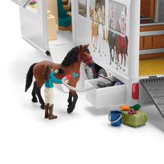 Schleich Horse Transporter Set