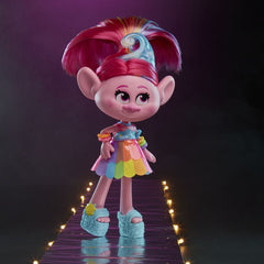 Trolls World Tour Deluxe Fashion Doll Glam Poppy